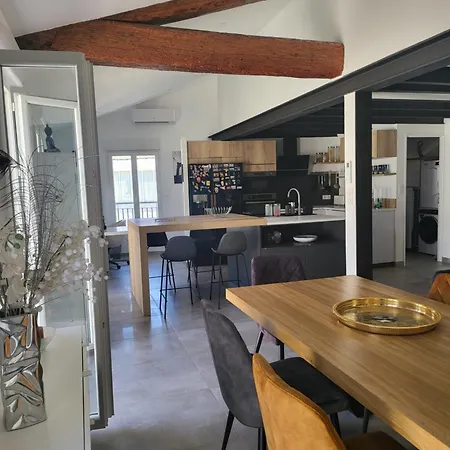 Charmante Maison De A